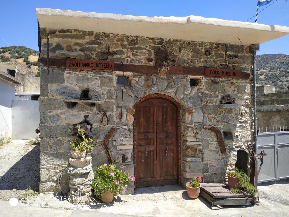 Il Silenzio Villa Magarikari ภายนอก รูปภาพ