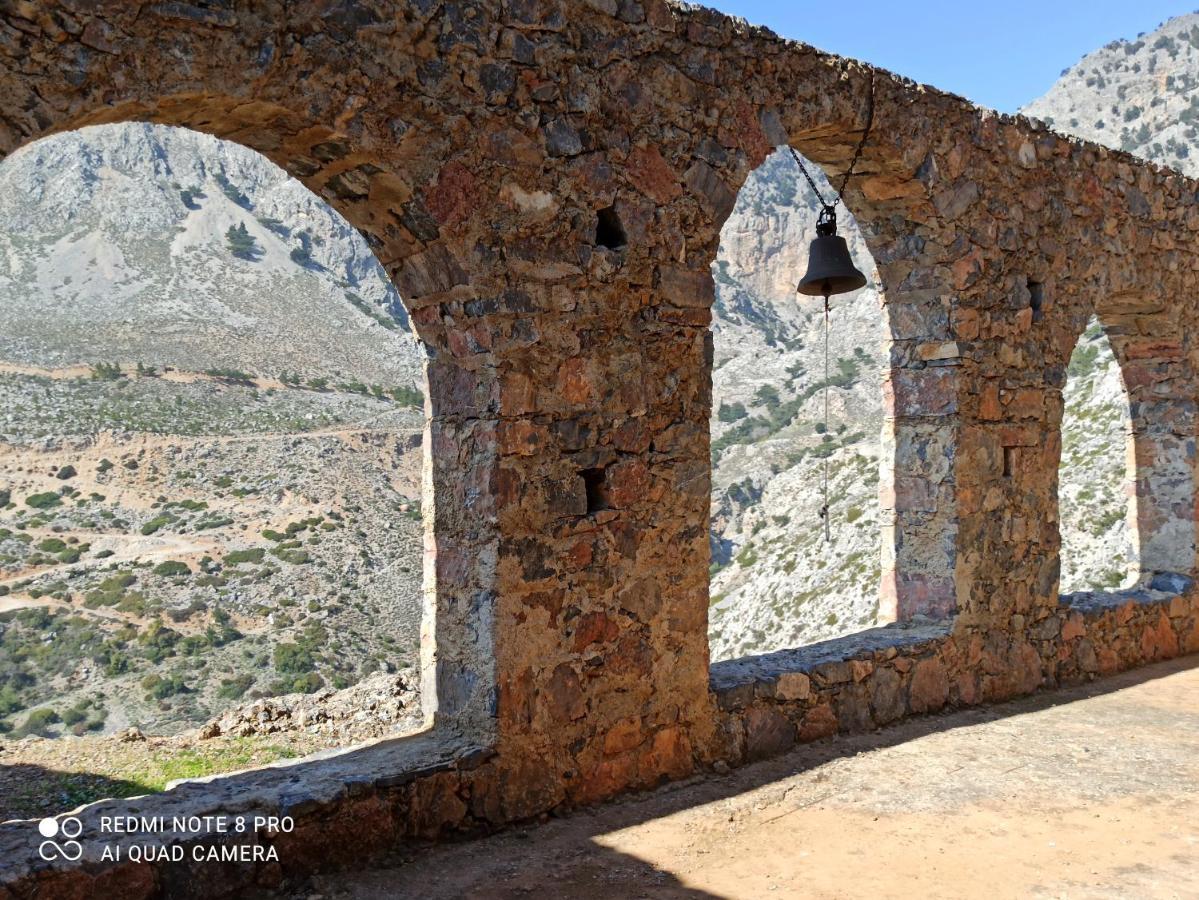 Il Silenzio Villa Magarikari ภายนอก รูปภาพ