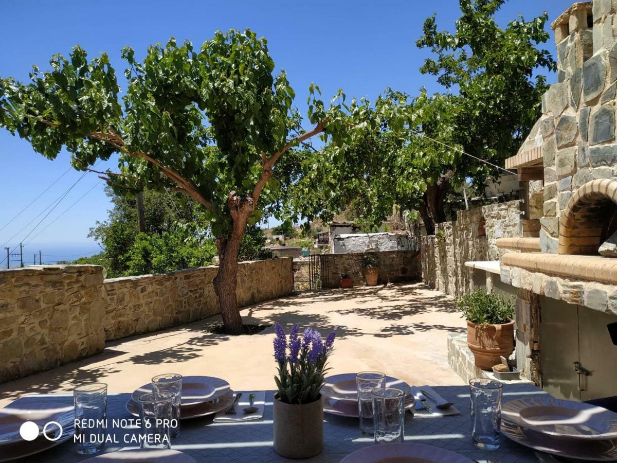 Il Silenzio Villa Magarikari ภายนอก รูปภาพ