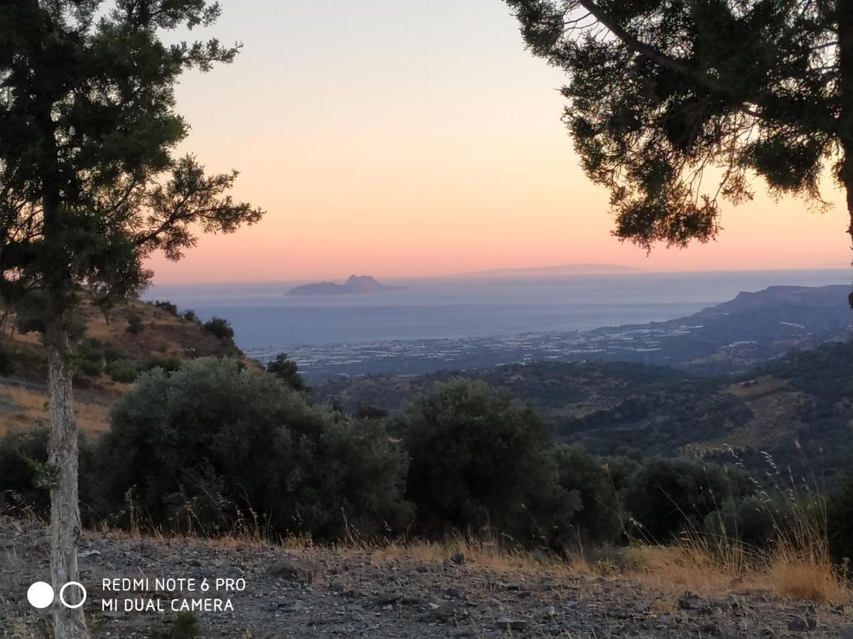 Il Silenzio Villa Magarikari ภายนอก รูปภาพ